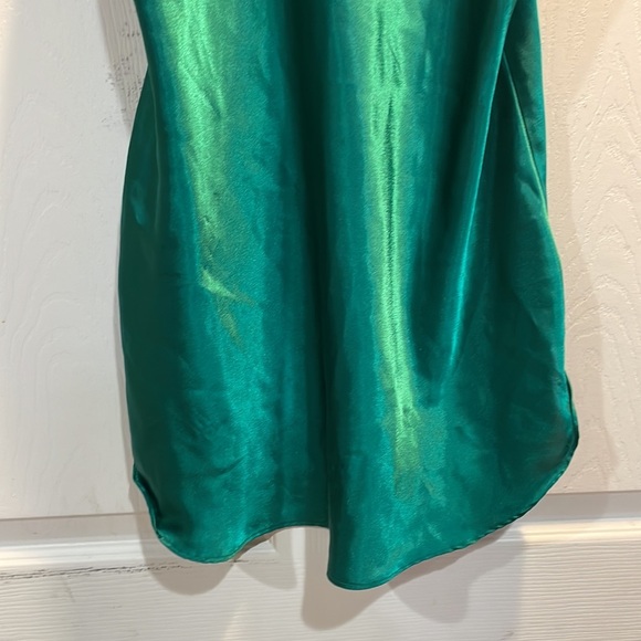Vintage! Victoria’s Secret Gold Label Green Satin Slip M - Picture 5 of 6
